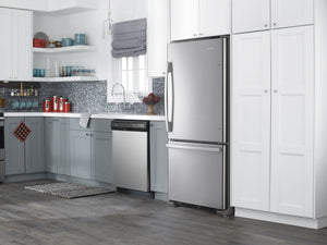 Amana 18.7-cu ft Standard-Depth Bottom-Freezer Refrigerator Ice Maker Optional (sold separately) ( Stainless Steel )