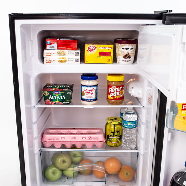 Avanti 5.08-cu ft Mini Fridge with Freezer ( Stainless Steel )