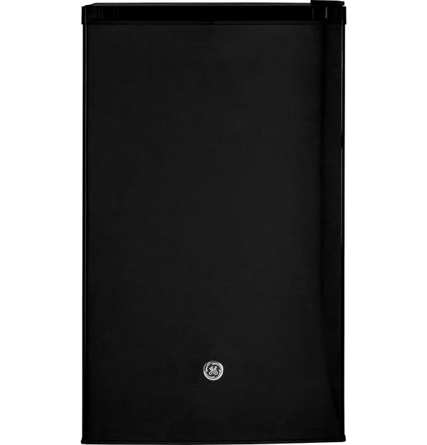 GE 4.4-cu ft Mini Fridge with Freezer ( Black ) ENERGY STAR