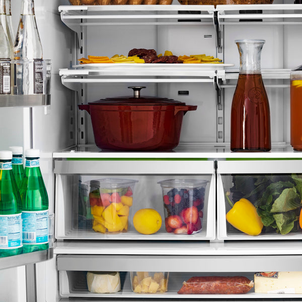 ZLINE KITCHEN & BATH Counter-Depth 21.6-cu ft 4 -Door French Door Refrigerator with Ice Maker with Ice Dispenser ( Stainless Steel with Flat Polished Gold Handle ) ENERGY STAR Certified
