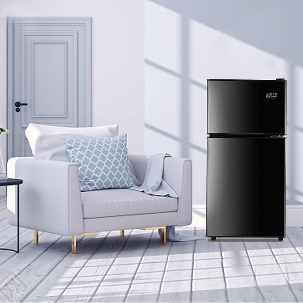 Jeremy Cass 3.5-cu ft with Freezer ( Black )