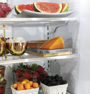 Cafe Counter-Depth 18.6-cu ft 3 -Door French Door Refrigerator with Ice Maker with Water Dispenser ( Matte Black ) ENERGY STAR Certified