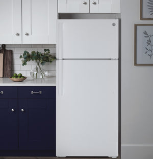 GE 17.5-cu ft Top-Freezer Refrigerator with Ice Maker ( White ) ENERGY STAR Certified
