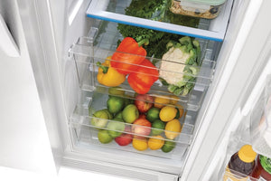 Frigidaire 22.3-cu ft Side-by-Side Refrigerator with Ice Maker ,Water and Ice Dispenser ( White ) ENERGY STAR Certified