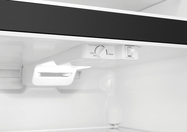 Frigidaire 18.3-cu ft Top-Freezer Refrigerator ( Black ) Garage Ready