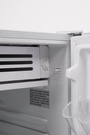 Frigidaire 4.5-cu ft Mini Fridge ( Stainless steel )