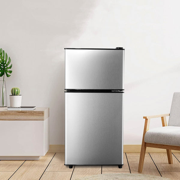 Jeremy Cass 3.5-cu ft with Freezer ( Silver ) ENERGY STAR
