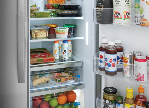 Frigidaire Gallery 26-cu ft Side-by-Side Refrigerator with Ice Maker and Water Dispenser ( Smudge-Proof Stainless Steel ) ENERGY STAR Certified