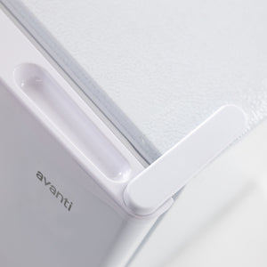 Avanti 1.6-cu ft Mini Fridge ( White ) ENERGY STAR